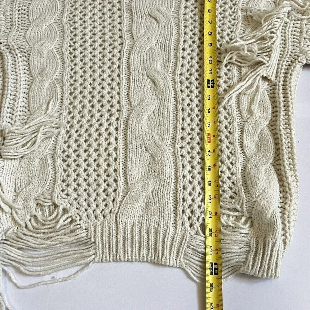 Forever 21 Contemporary Womens‎ Beige Boho Long Sleeve Knit Sweater Size S